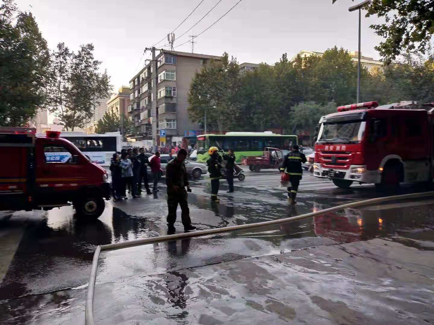 南區(qū)救火-2.jpg