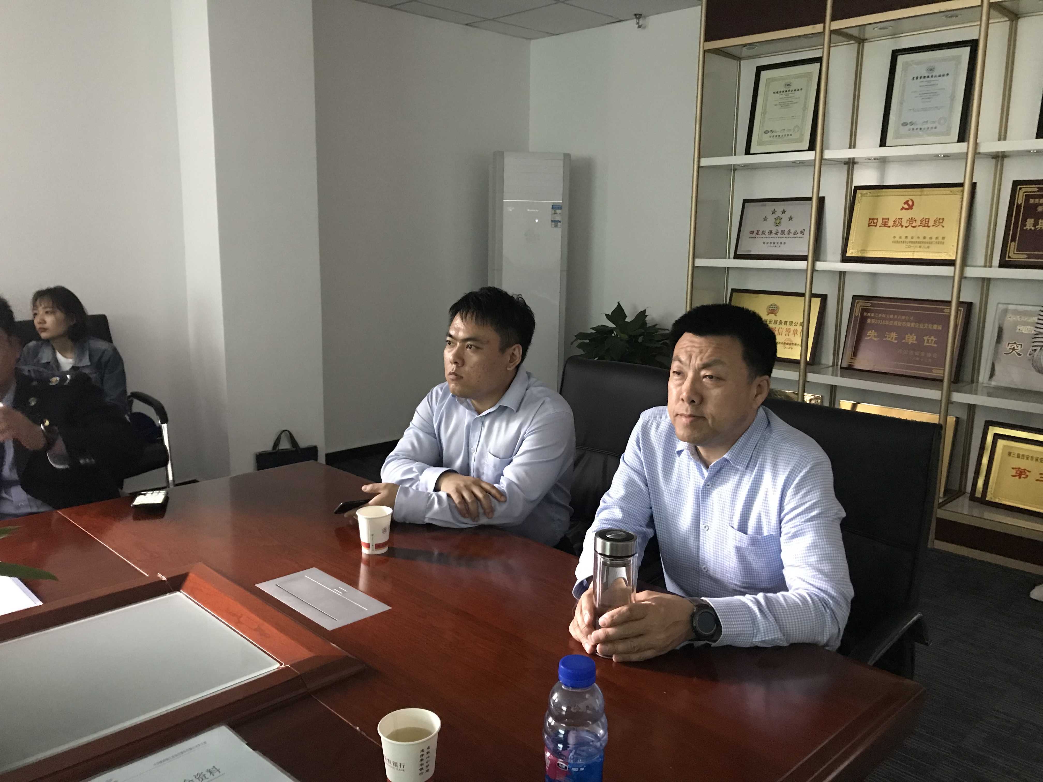 賈力豪李總.jpg