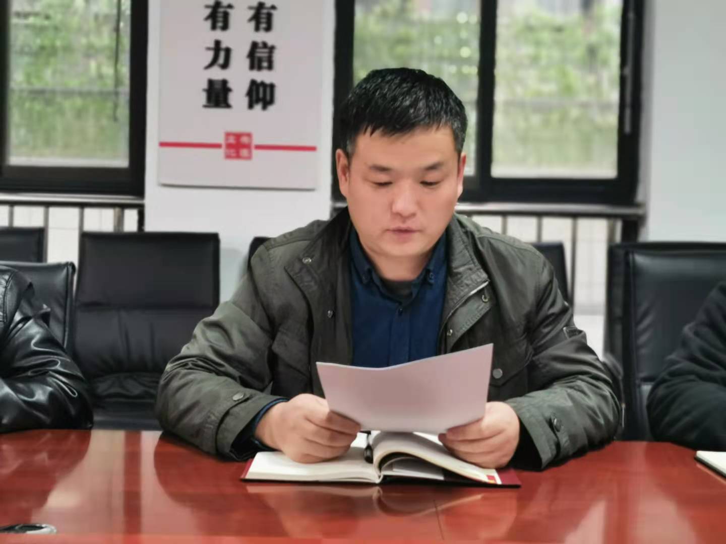 李文輝.jpg